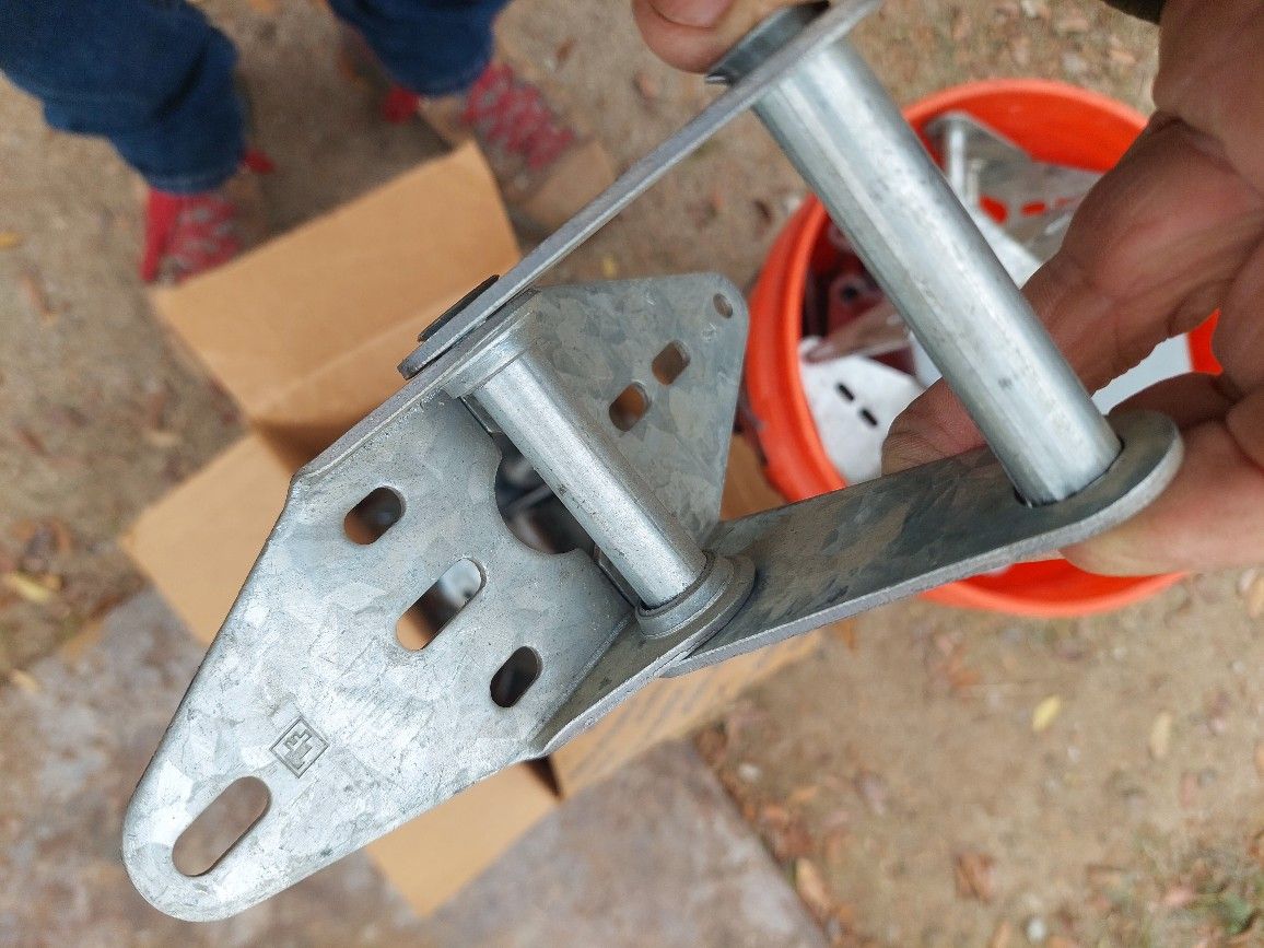 Garage Door Hinges New 7$ Each