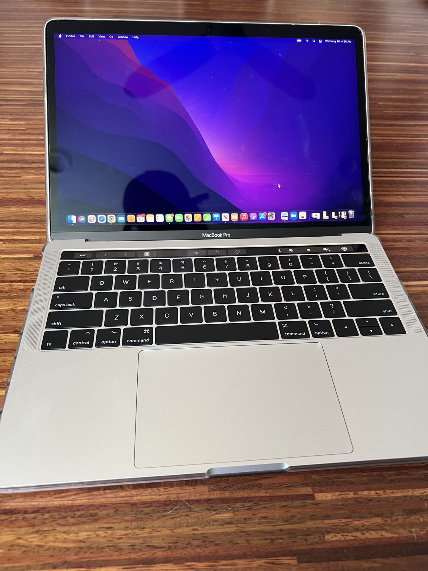 Macbook Pro 13” (2016)