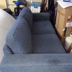 Sofa Hardly Used 