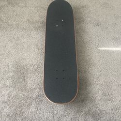 Zuimes Skateboard had For One Month used 