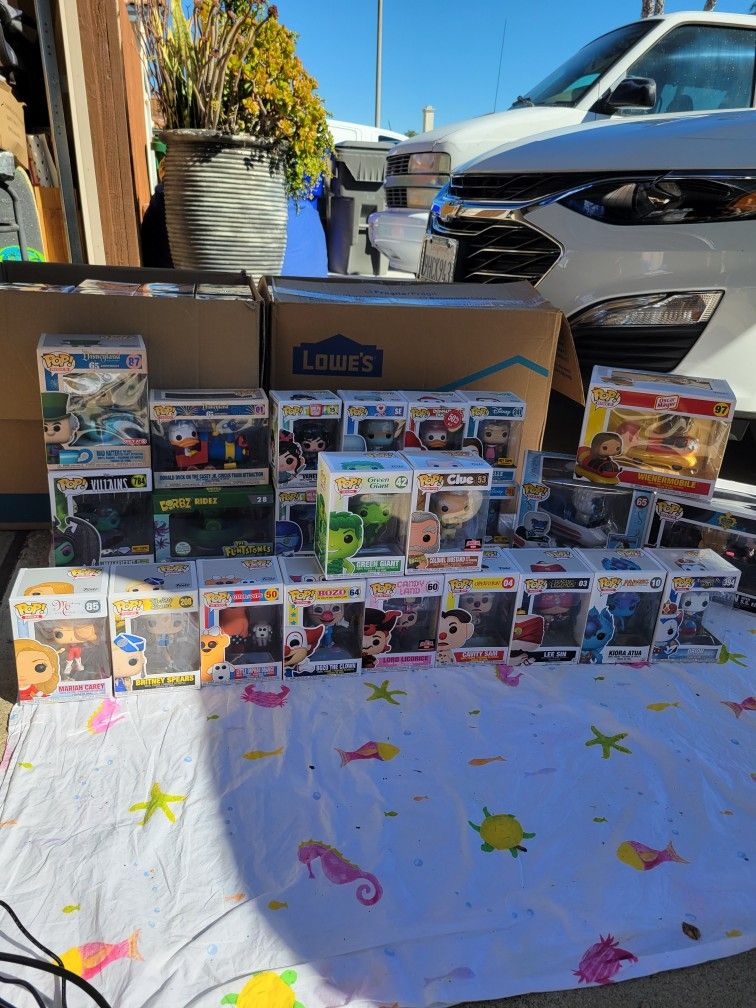 $5 Funko Pops Disney, Icons, Retro Toys, Rides. Collectables