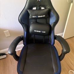 Gaming chair