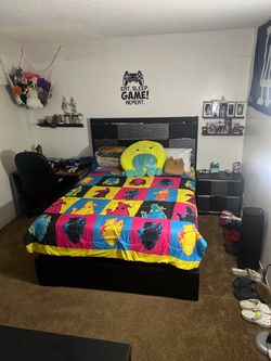Queen bed
