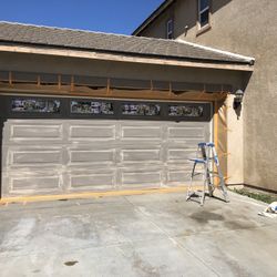 Garage door painting