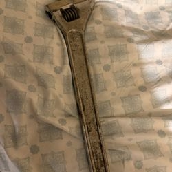 PROTO 18in ADJUSTABLE WRENCH