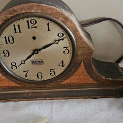 Antique Mantle Clock