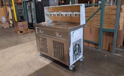 Clearance NSF two pan ice cream roll machine 49899L0418
