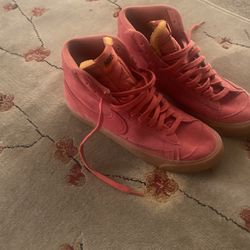 Nike Suede 9