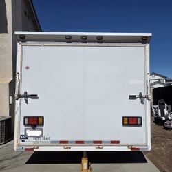 2001 17x8 Enclosed Dual Axle Trailer Mighty Mover 