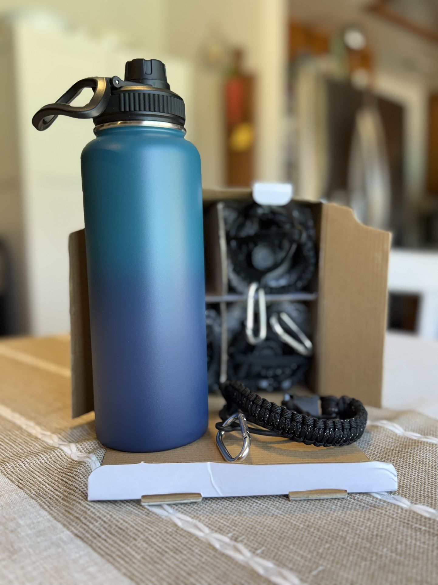 4 Insulated Water Bottles (set)