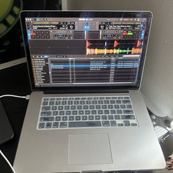 Dj MacBook Pro 2013 “15inch 1TB storage 16GB Ram firm on price come with case great condition firm 