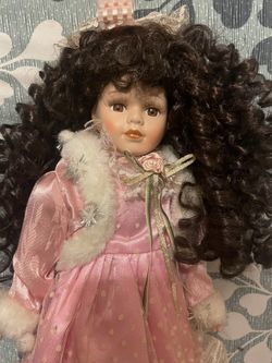 Porcelain Doll - Brunette (16 Inch)