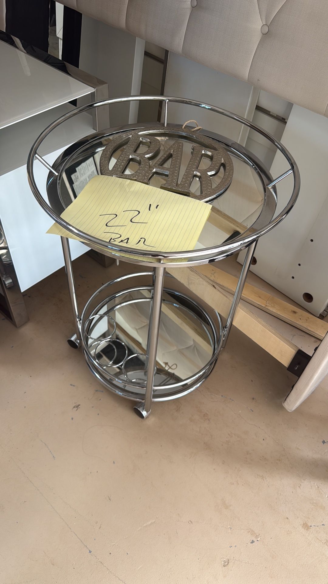 table bar