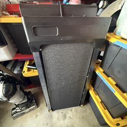 Treadmill 
