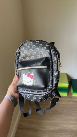 Hello kitty mini backpack