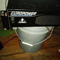 1500 Watt Amplifier With Turntable