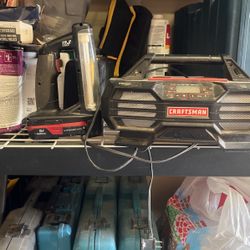 Bluetooth Radio Light One Battery 