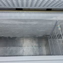 Danby Deep Freezer 