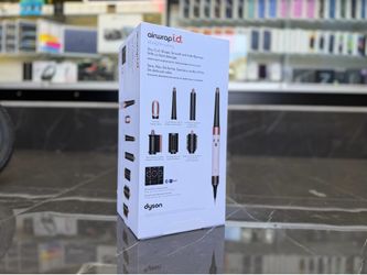Dyson AirWrap ID Strait + Wavy ((Take It Home In Payments/ llévatelo a casa en pagos) only $10 down