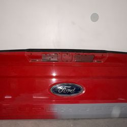 2500 Ford liftgate 2018 COMPLETE https://offerup.com/redirect/?o=ZXgubm8= handle