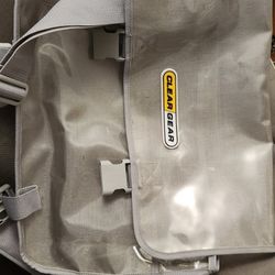 Free Messenger Clear Bag