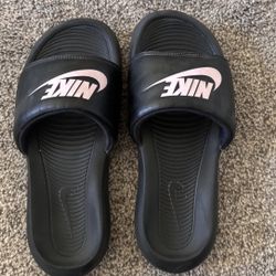 Kids Nike Slides 