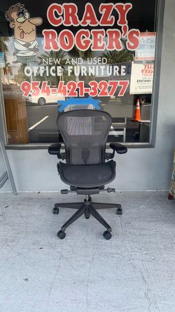 Herman Miller AERON size B office chair Herman Miller AERON size B office chair