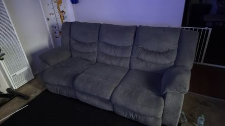 Recliner couch