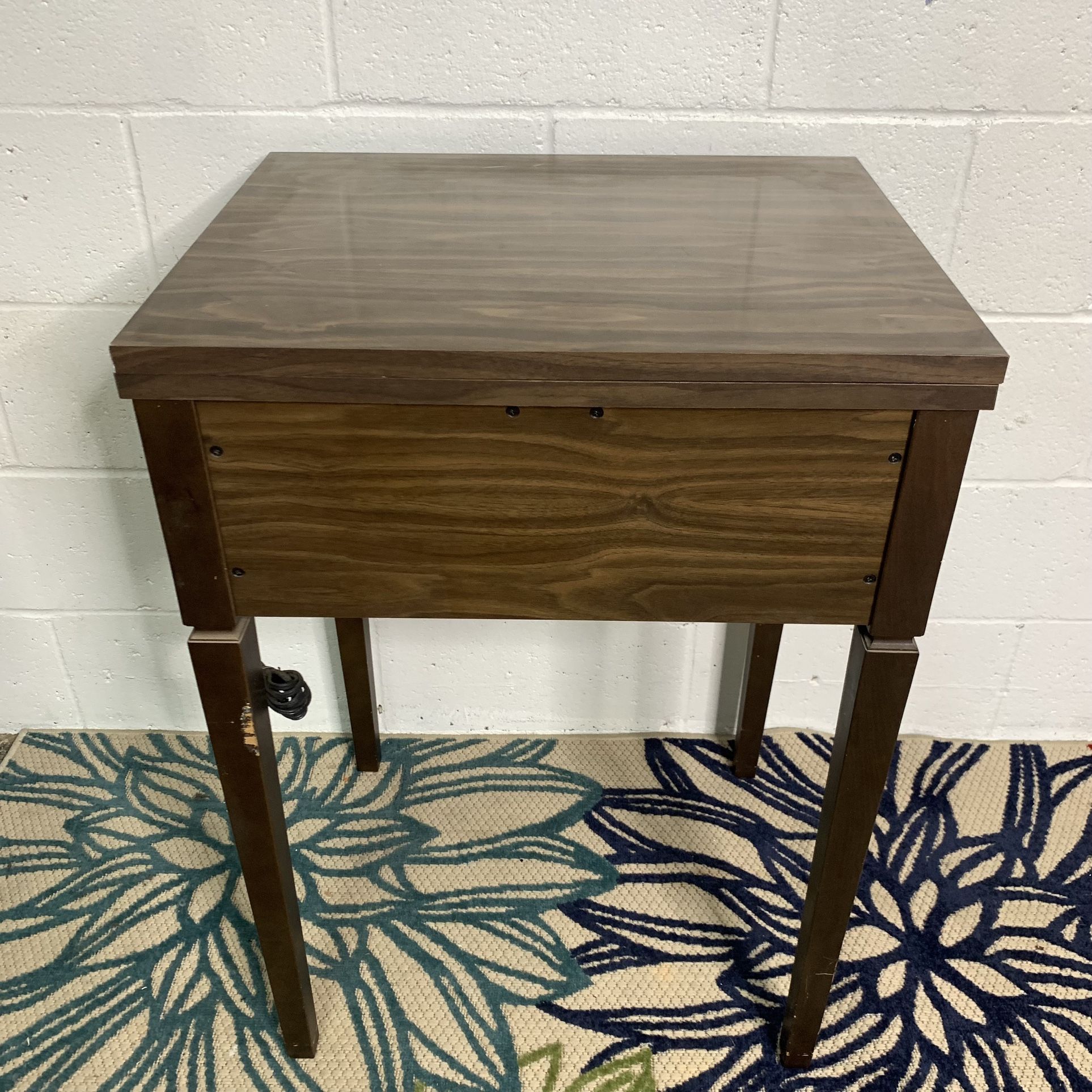 Sewing Machine Table 