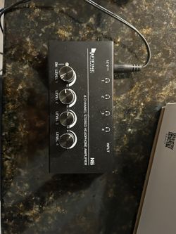 4 Channel Stereo Heardphone Amplifier