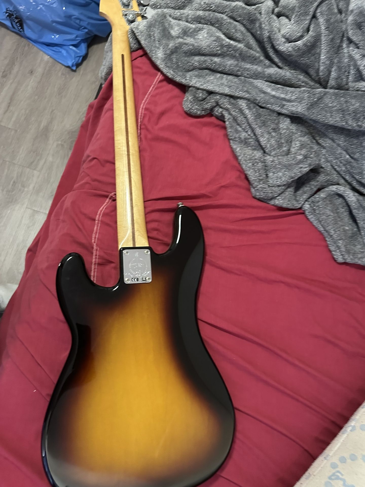 Fender Precision Bass 60th Anniversary Edition