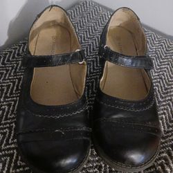 FREE FREE!!! Girl black shoes