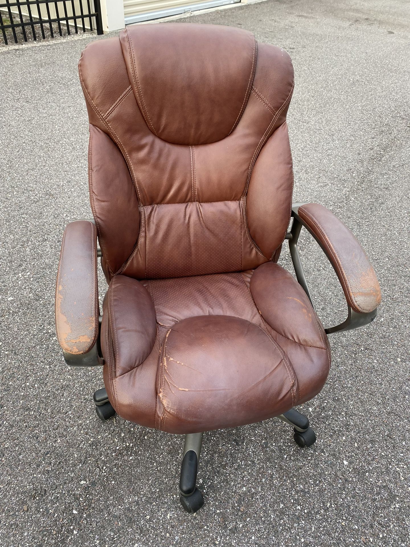 Leather Office Chair Really Comfy