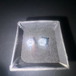 Moissanite Stud Earrings 