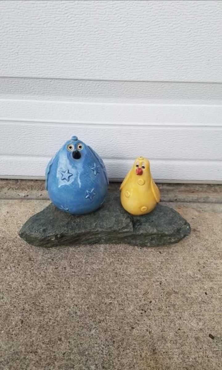 Ceramic Birds On Stone Statue Sculpture Garden Yard Art
Piece