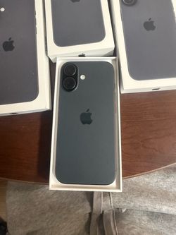 iPhone 17 Black (price negotiable)