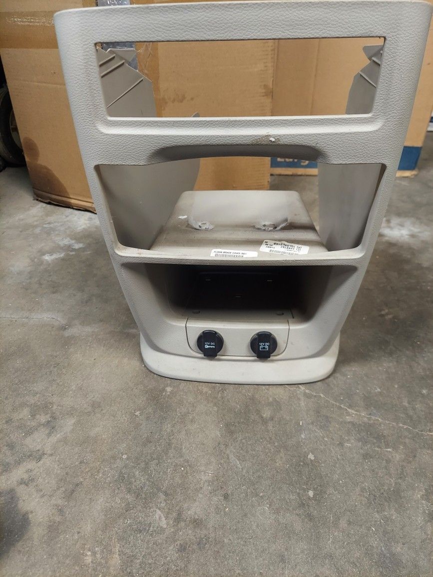 Floor Dash & Cubby Dodge Caravan Complete