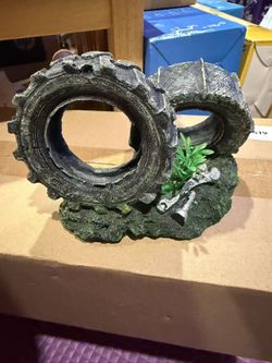 Mipukbay Fish Tank Decoration, Truck Wheel Aquarium Decor Hiding Cave Ornament Landscaping Rock Resin Decoration  Safe & Eco-Friendly: Made of non-tox