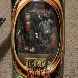 Bilbo Bagging Lord Of The Rings Action Figure