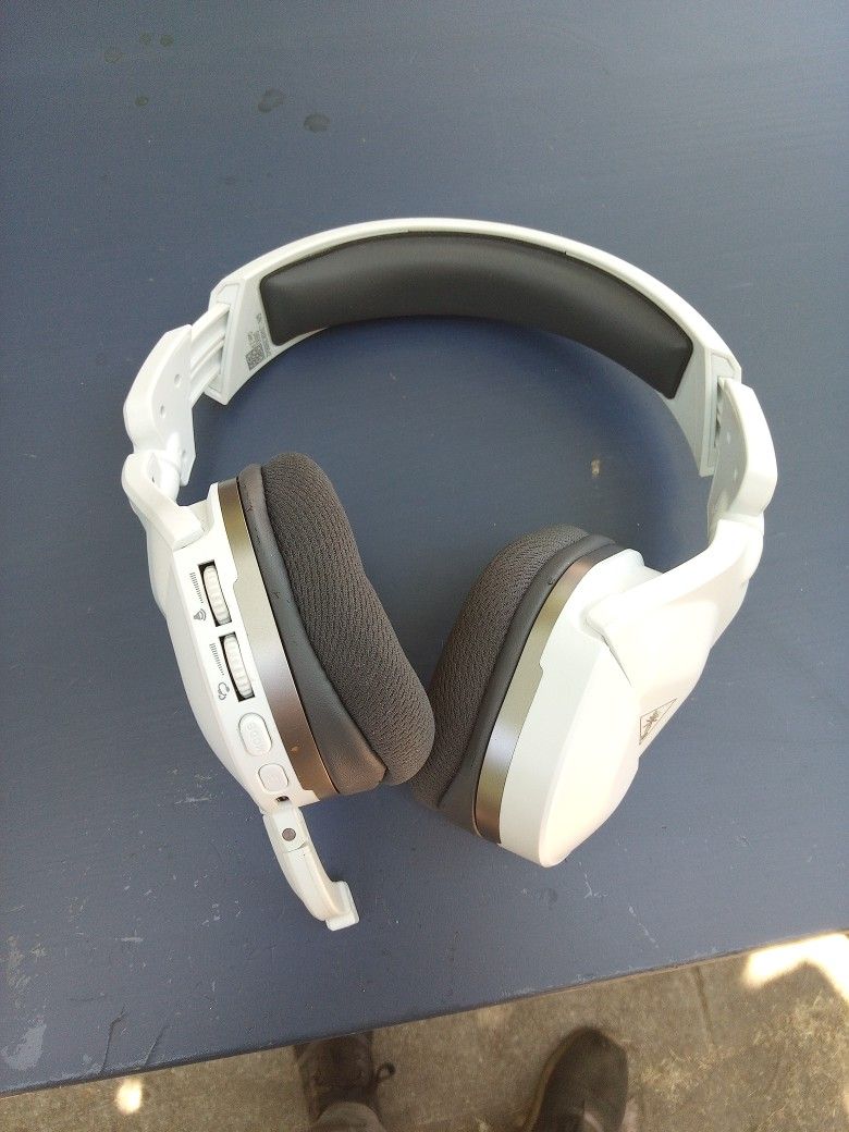 !! Gaming Headphones Turtle Beach S600 Wireless Good