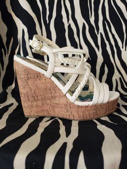 Madden girl wedges