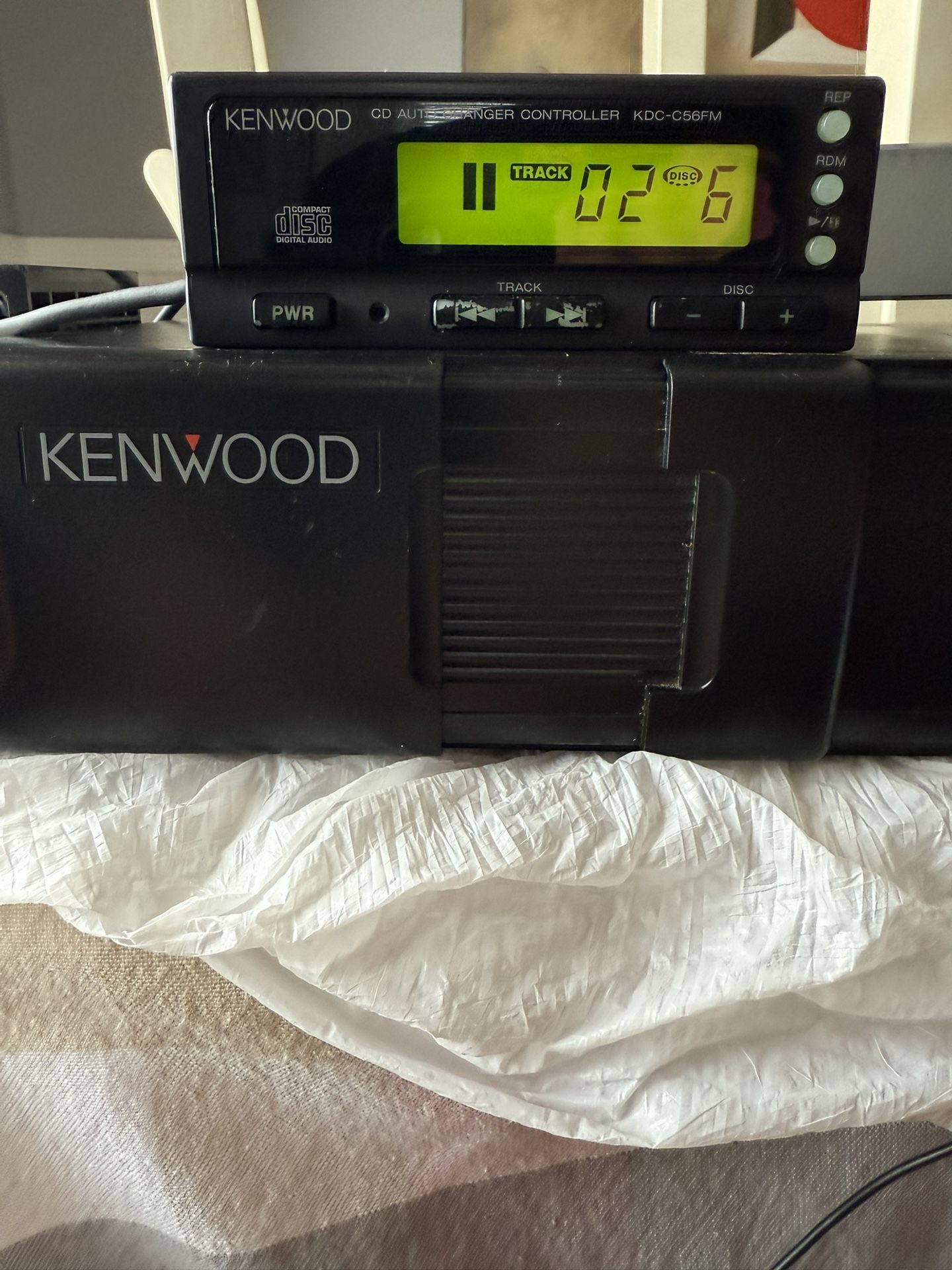 KENWOOD KDC-C56FM 6 CD AUTO CHANGER