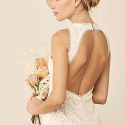 NWOT Lulus “Love Everlasting” White and Nude Floral Lace Mermaid Maxi Dress M