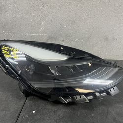 2021-2022-2023-2024 TESLA MODEL 3/Y RIGHT HEADLIGHT OEM USED #9352