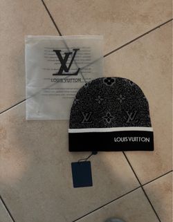Brand new monogram beanie mens