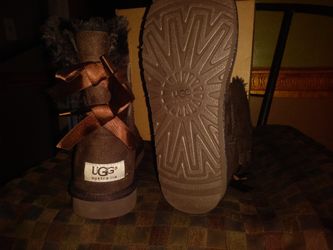 Size 8 Chocolate Ugg Boots