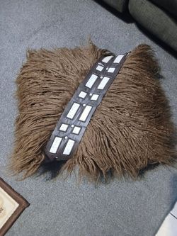 Rare Star Wars 18x18 Chewbacca Plush Pillow Excellent Condition