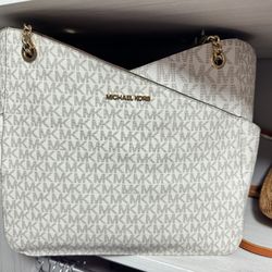 Michael Kors Large Purse And Wallet 