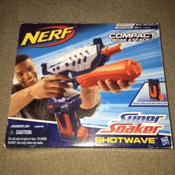 NEW Nerf Super Soaker Shotwave Water Squirt Water