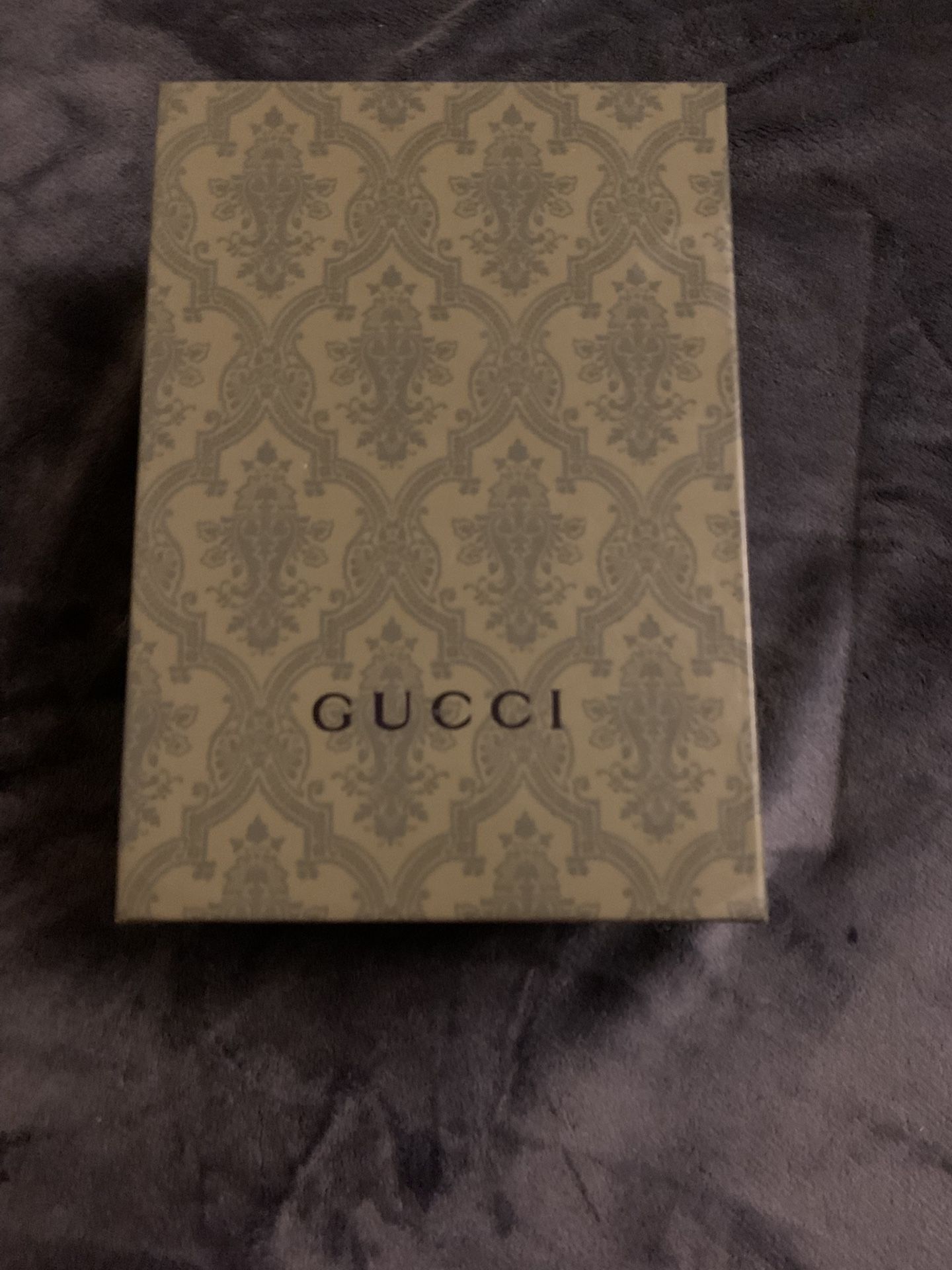 Gucci GG Marmont Small Matelassé Leather Bag – White